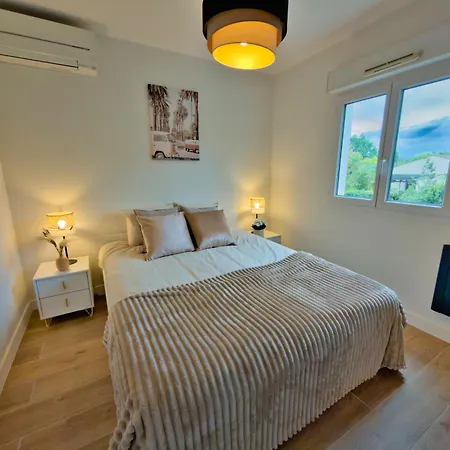 Villa Luxury In With Heated Pool Parties And Festive Events Not Allowed